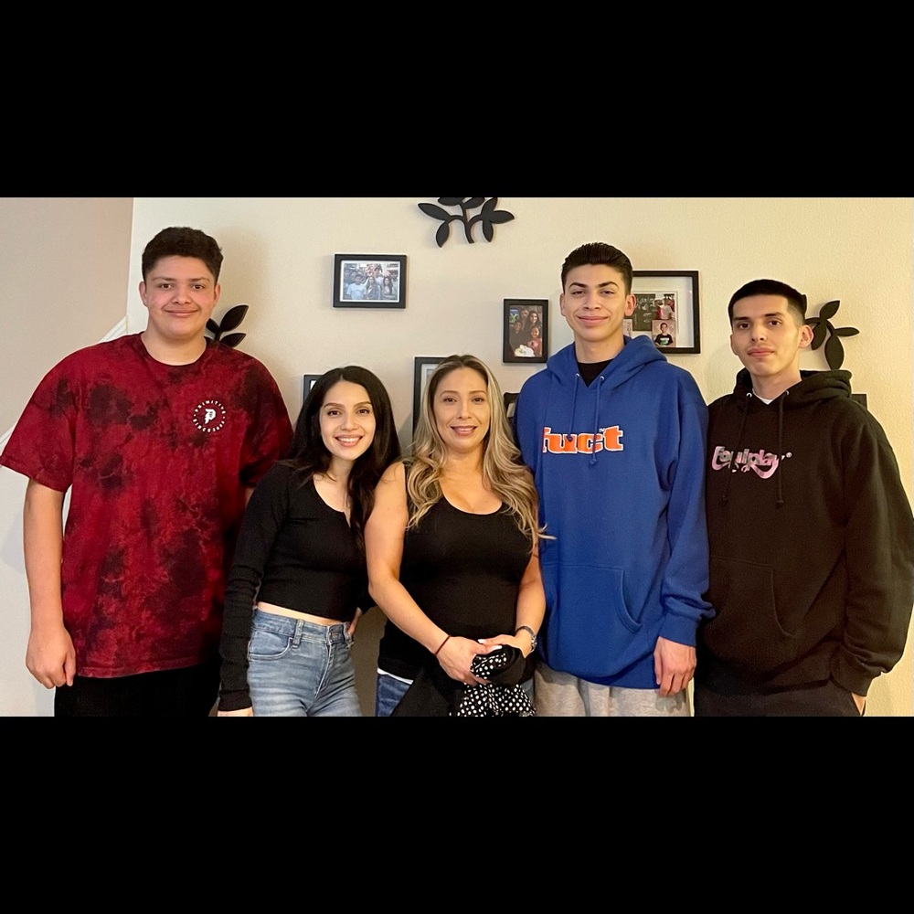 Meet your Posher, Melissa